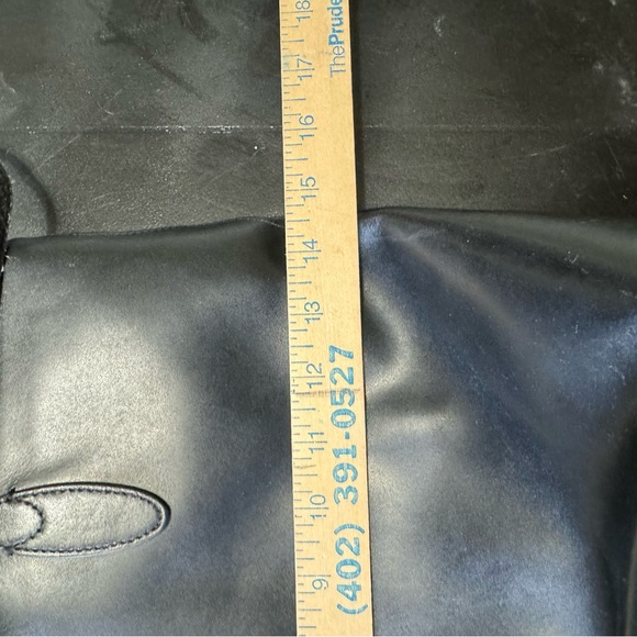 Kate Spade New York Black Leather‎ Tote Bag - Picture 6 of 7